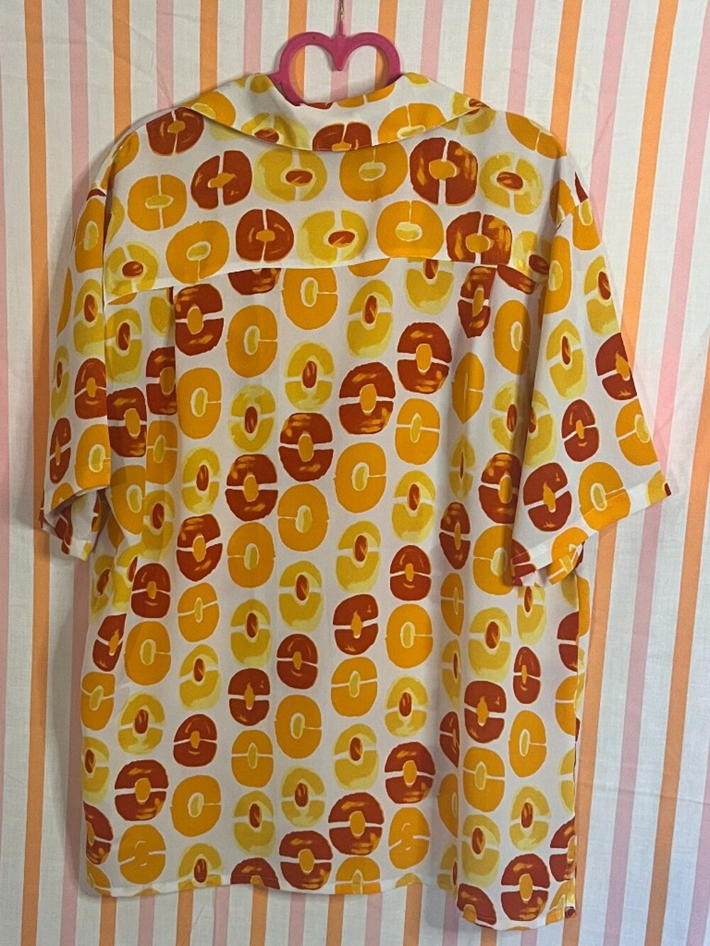 Vintage Abstract Pattern Button Up - Picture 2 of 6
